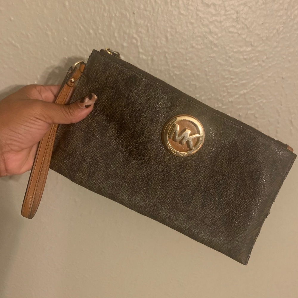 Michael Kors Wristlet